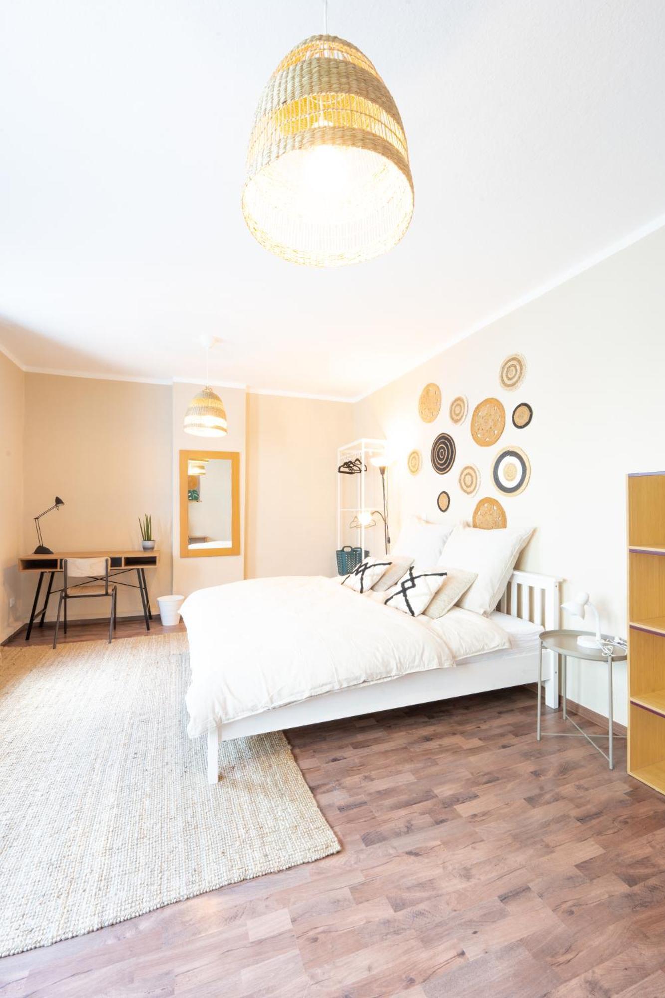 -Super Zentrales Zimmer- Direkt An Der Lutter! Билефельд Экстерьер фото